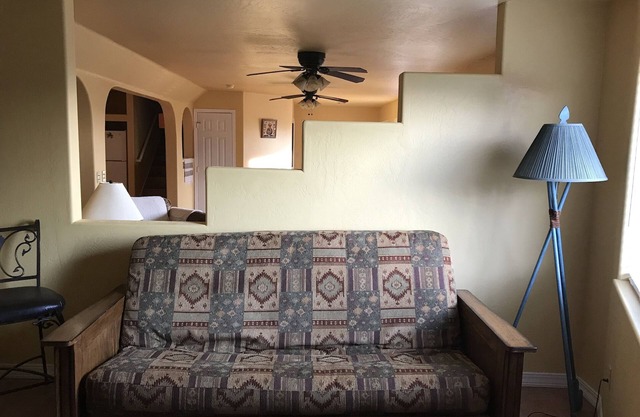 Cozy southwest foothill setting. Close to downtown and activities