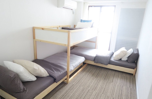 Gemütlicher Raum in einem Nagao-Gebiet