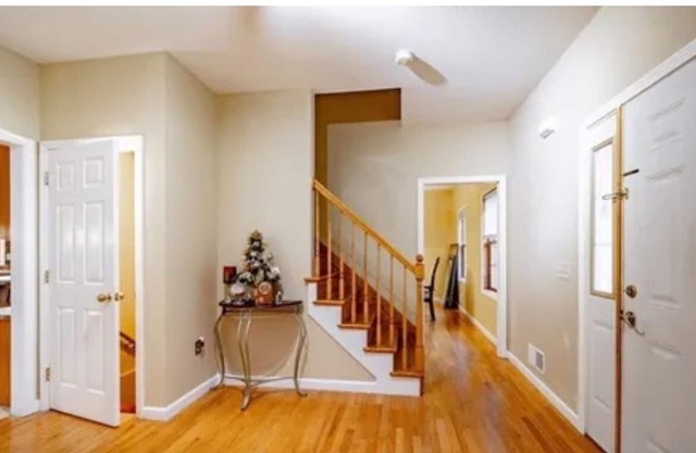 Cozy, Spacious and Quiet 2-bedroom house with Central AC, WiFi and fitness room