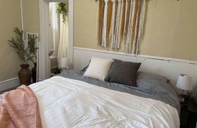 Cozy Stay Near NDSU and Downtown Fargo