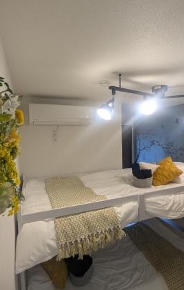 Cozy stay with direct access to Narita & Haneda