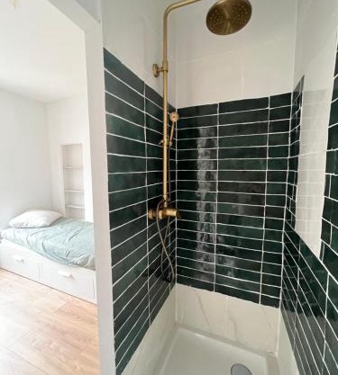 Cozy Studio 10min from La Défense Arena