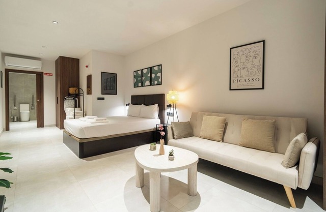 Cozy Studio for 3 in Morvedre, Valencia