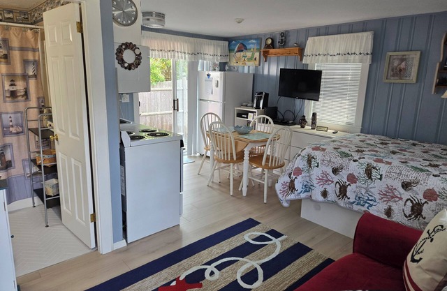 Gemütliches Studio nur 3/10 einer Meile von Nantucket Sound, Free WIFI