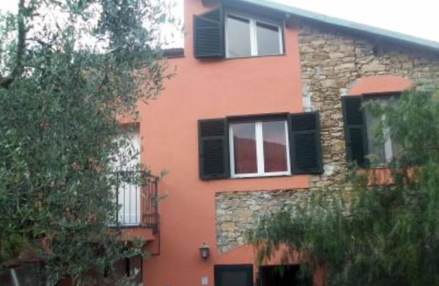 Gemütliches Studio mit großer Terrasse und Blick auf die Landschaft, nur wenige Kilometer vom Meer entfernt
