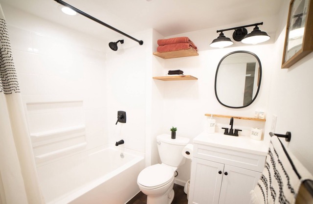 Cozy studio with private entrance