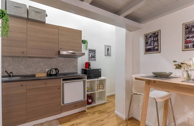 Cozy study room-| Navigli | Bocconi NABA