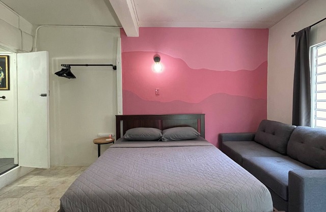 Cozy Stylish Studio in Vibrant Location