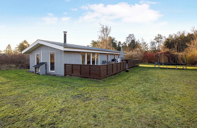 Cozy summer house on scenic Djursland