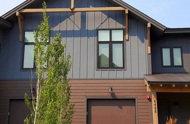 Cozy Teton Valley Retreat w/ AC: Jackson+Grand Tetons+Yellowstone+Grand Targhee