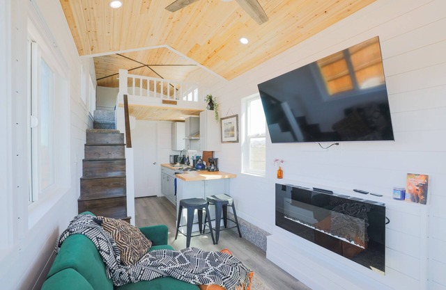 Cozy Teton Valley Tiny Home Retreat