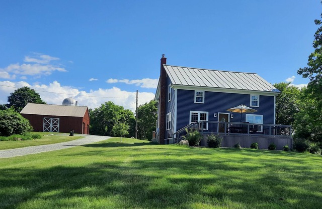 Cozy Three Bedroom Country Home
