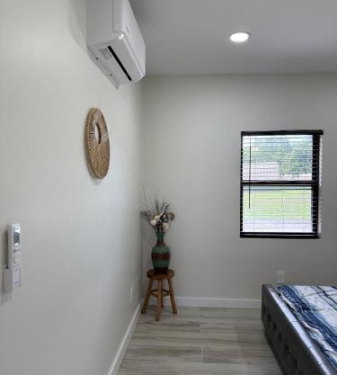 Cozy Urban Retreat