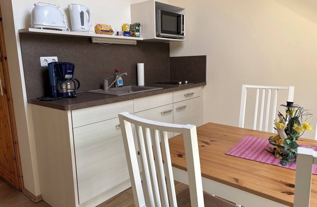 Gemütliche Ferienwohnung / Monteurzimmer für 1-3 Personen nahe Berlin FeWo 4.