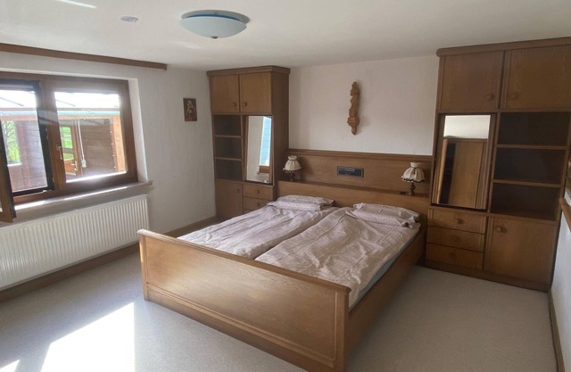 Cozy vacation apartment with heated conservatory