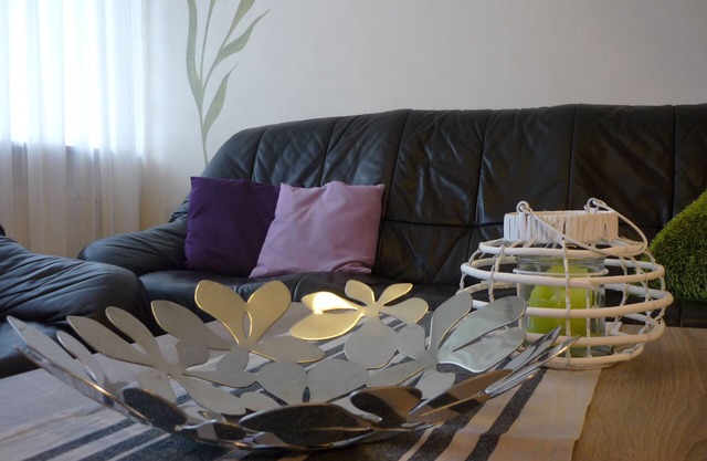Gemütliche Ferienwohnung mit Balkon (58 m²) für Familien und Paare, WLAN