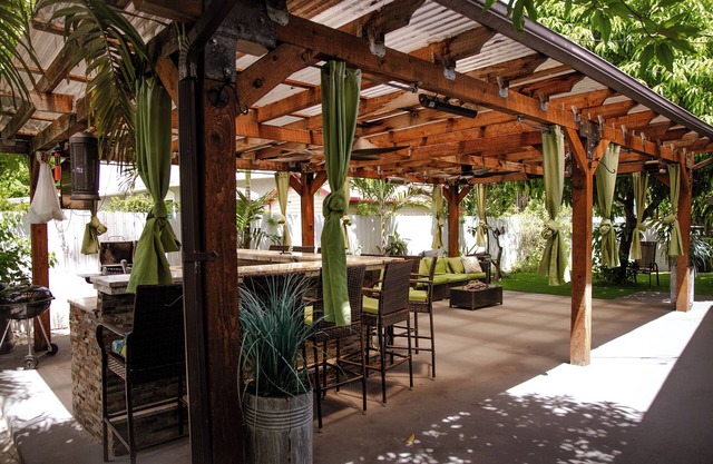 Cozy Villa Near Hard Rock Stadium