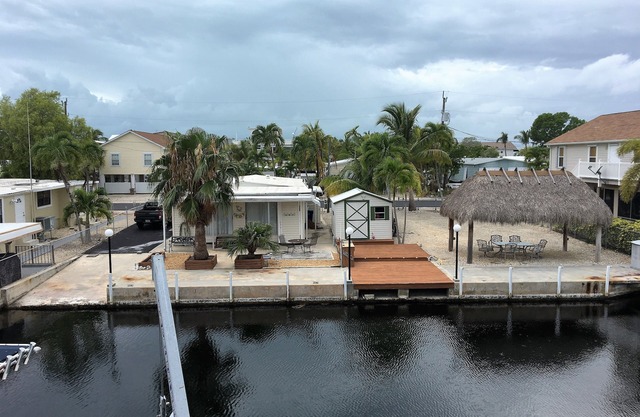 Gemütliches Haus am Wasser mit viel Dock und Zugang zur Florida Bay