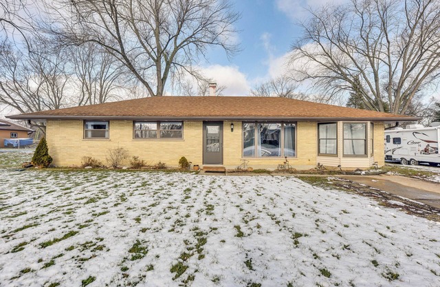 Cozy Wisconsin Escape w/ Deck, Grill & Fire Pit!