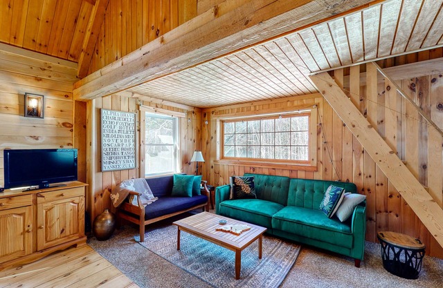 Renovated Cabin w/ a Deck, Firepit, Gas Grill, Free WiFi, & Full Kitchen