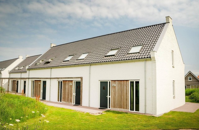 Attraktives Haus mit 2 Bädern, 700 m vom Meer