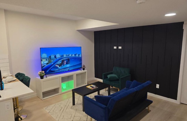 Cozy1-Bed Basement Suite in Southwest Edmonton