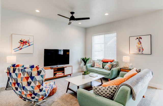 COZY4BRw/2-KingBeds in the heart of Silicon Slope's