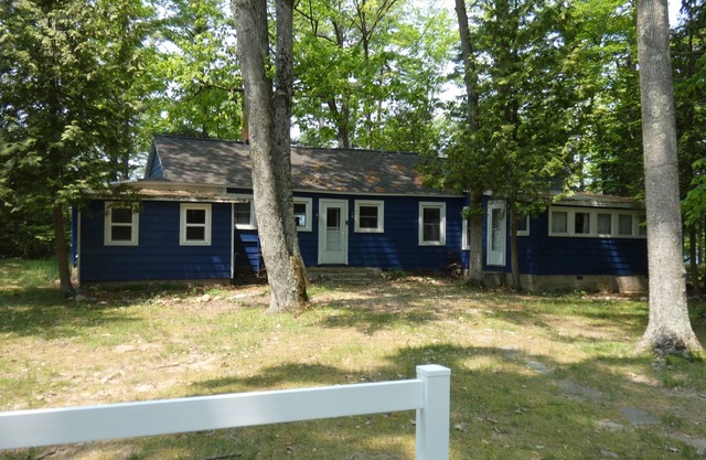 Cranberry Cottage on Torch Lake