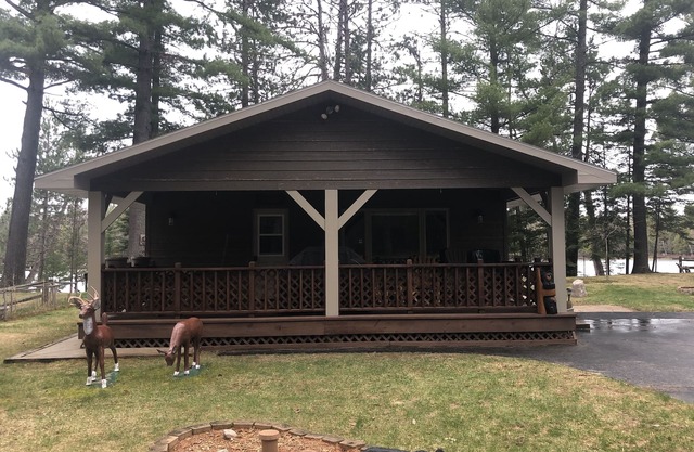 Cranberry Pines privates Ferienhaus am schönen Cranberry Lake