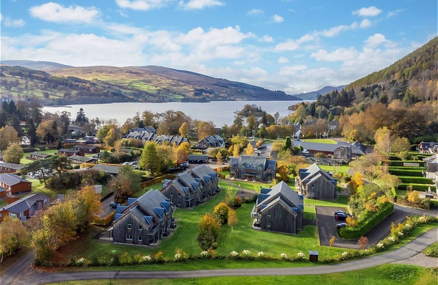 Mains of Taymouth, Kenmore ~ 4 * Crannog Lodge - bietet Platz für 6 Gäste in 3 Schlafzimmern