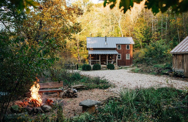 Creekside Cabin w/ Wood Stove | Unplugged Getaway