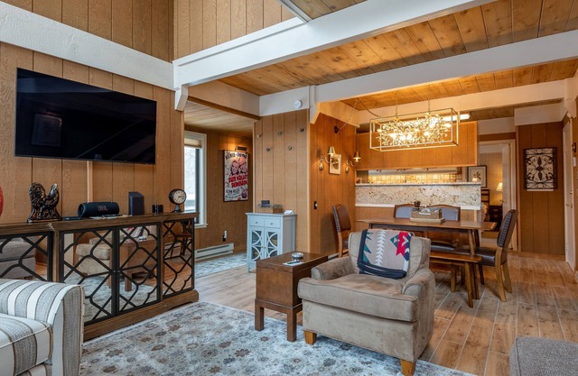 Plus-Loft mit 2 Schlafzimmern für 6 Personen und Zugang zum Sun Valley-Pool