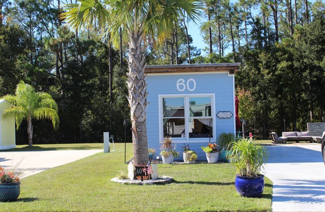 Creekside RV Resort Lot for rent in Foley, AL + furnished pavilion.