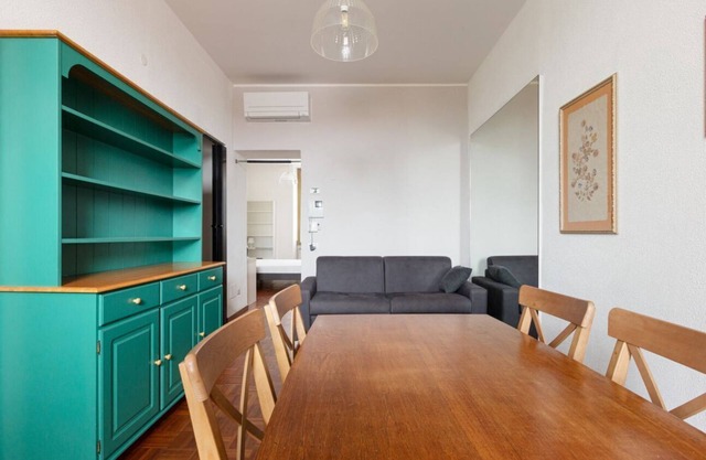 Crescenzago Cosy Apt!