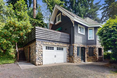 Crestview Cottage