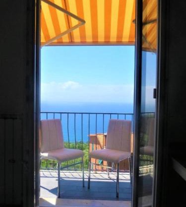 Creuza Apartment
