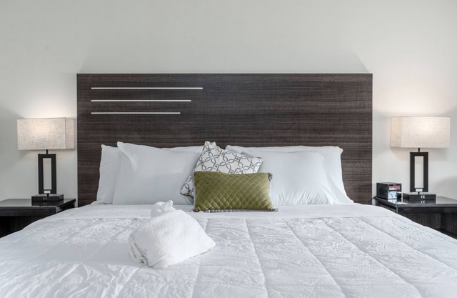 Crewe Boutique Inn