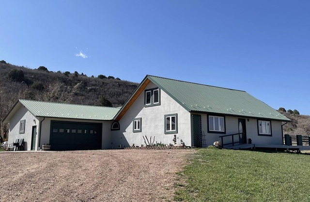 Crow Mesa Cabin - Huajatolla Valley