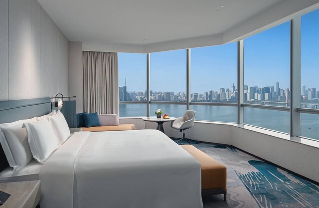 Crowne Plaza Hangzhou Riverside by IHG