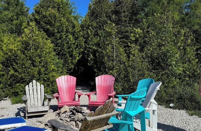 Crystal Water Retreat includes 6 Kayaks