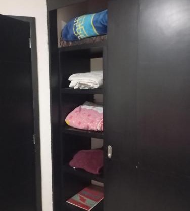 Cuarto amueblado