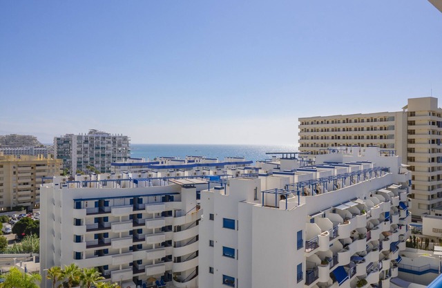 Cubo's Beach Side Los Patos Apartment & Parking/community pool/close to the beach/air conditioning/free Wi-Fi