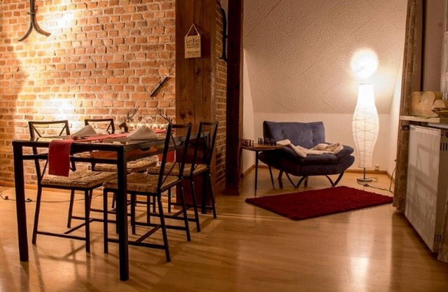 kuschelige Ferienwohnung & WLAN /Internet eigener Eingang PKW Stellplatz