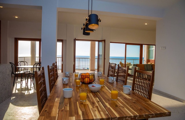 Cullera Beachfront Apartment