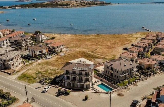 Cunda Demir Otel