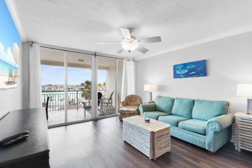Curacao - Large 2x2 Waterfront Condo Great View Pool & Dock