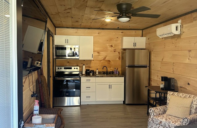 Current River Apartment