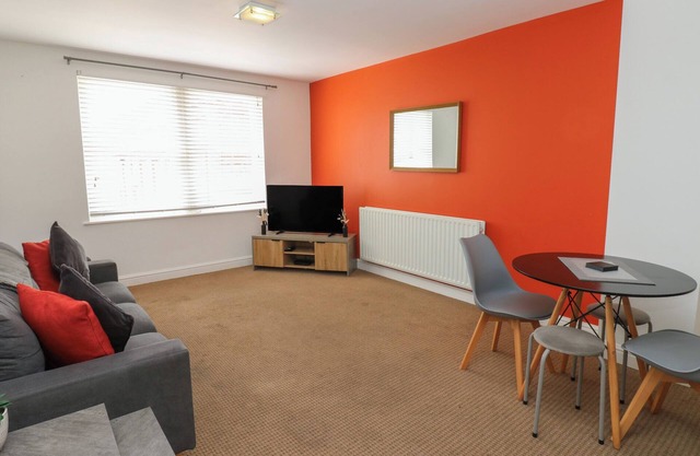 CURWEN APARTMENT, family friendly in Workington