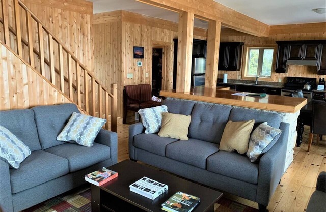 Custom Built Craftsman Cottage on Lake Huron