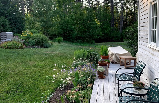 Custom Built Home Nestled In A Sunny Spot Just Off The Open Ocean & Clark Island